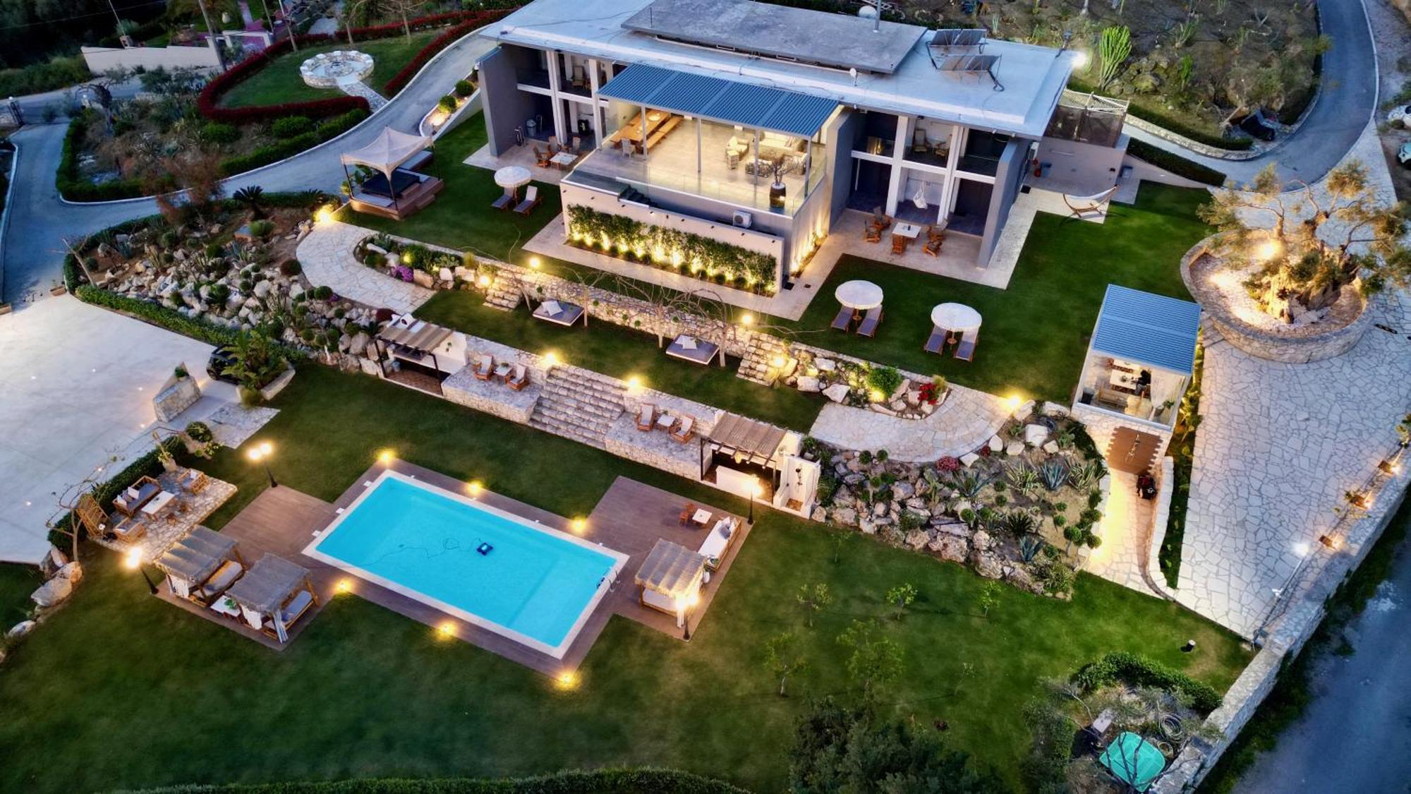 Olivenest Chania Executive Villa Perivolia  Экстерьер фото